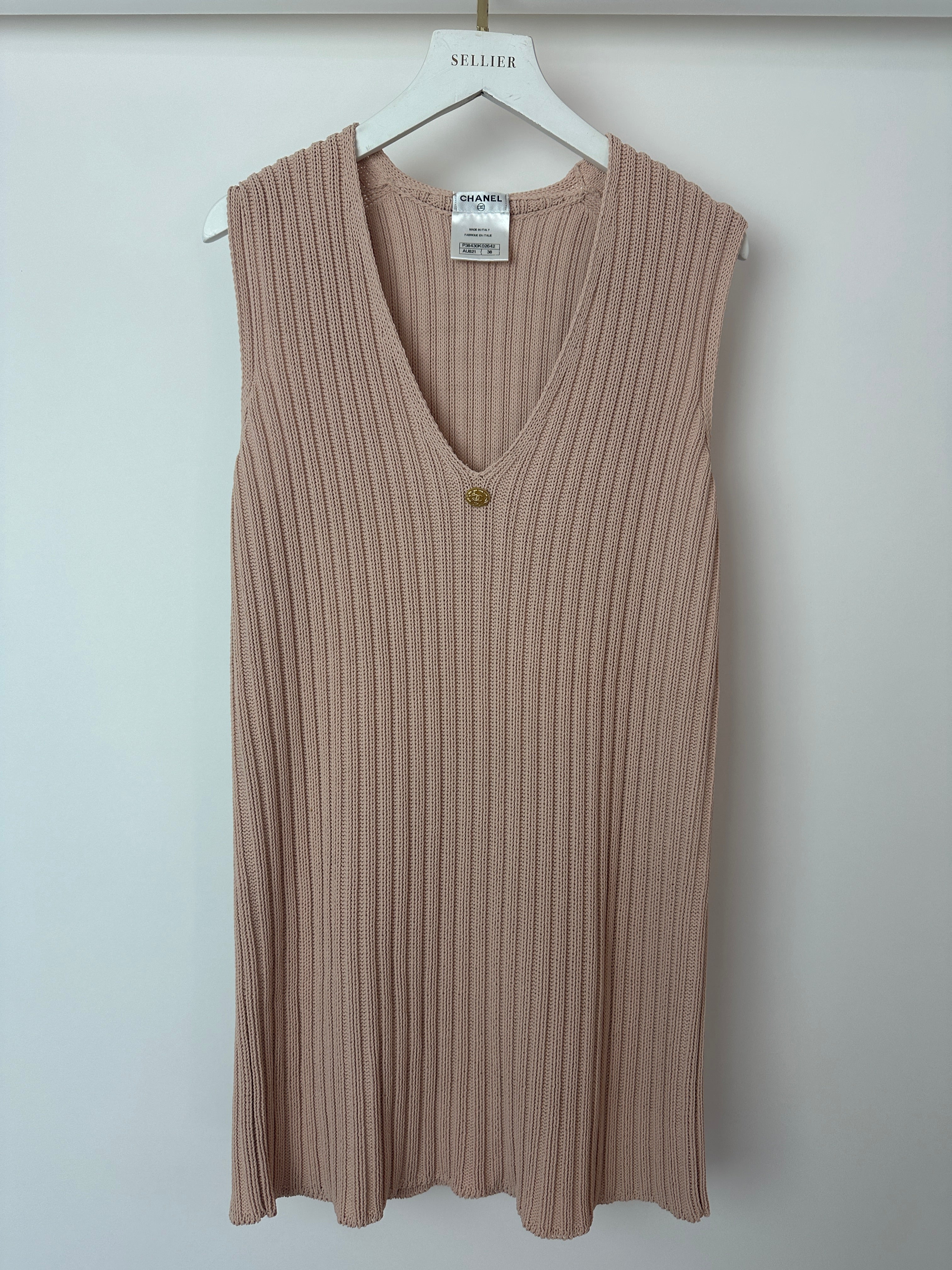 Chanel Baby Pink Knitted Sleeveless Vest with Gold CC Button Detail FR 38 (UK 10)