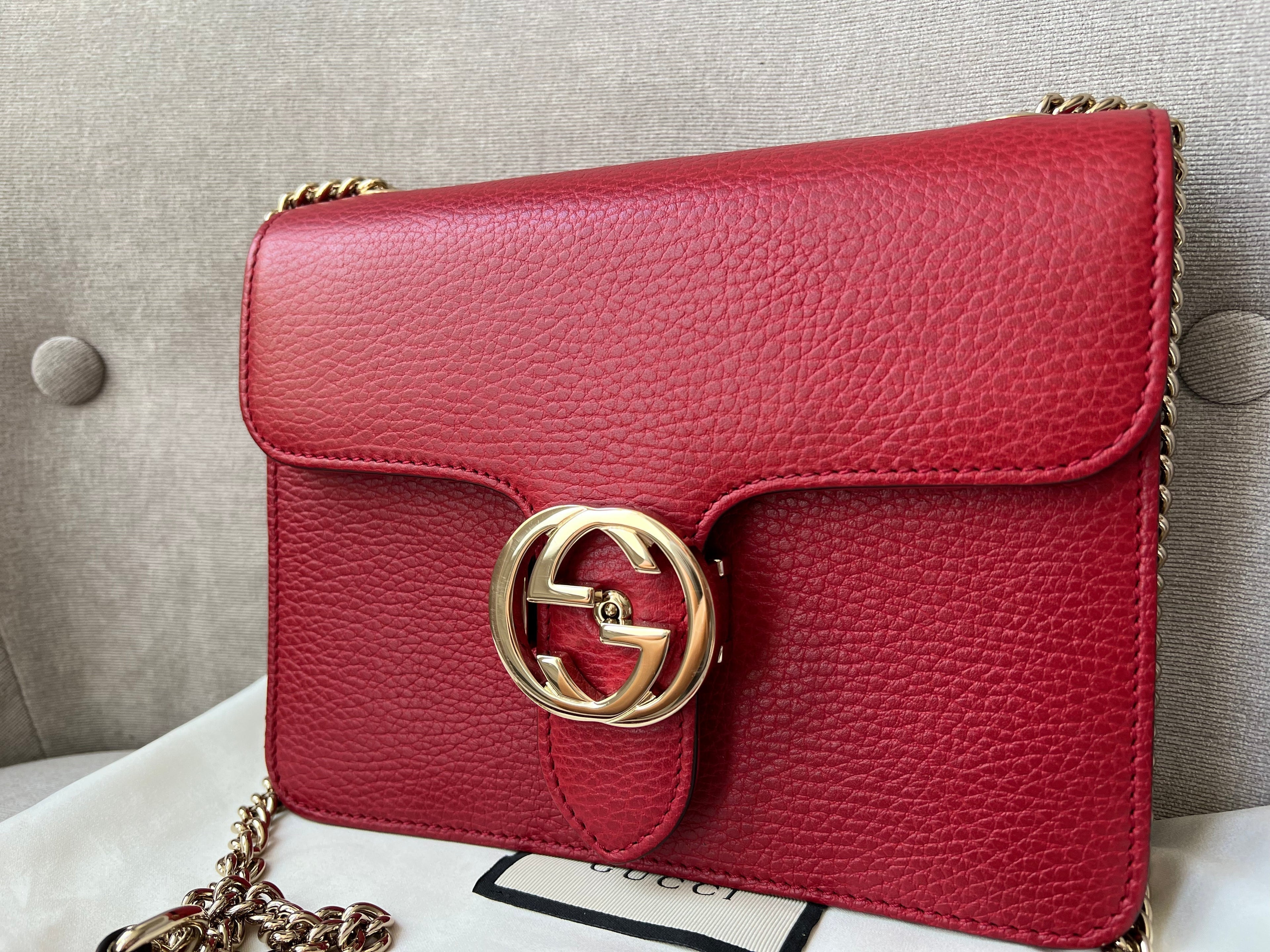 Gucci Interlocking GG Red Small Shoulder Bag