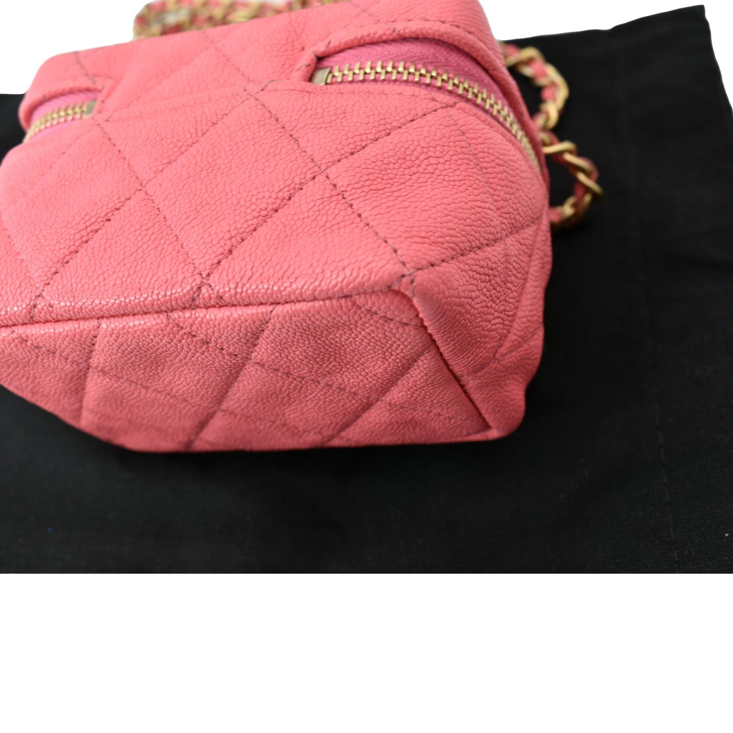 CHANEL Vanity Case Small Leather Crossbody Bag Pink