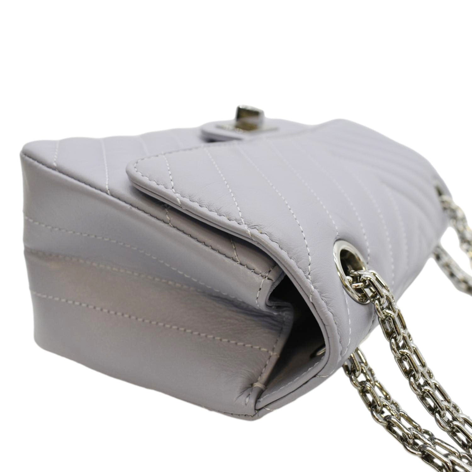 CHANEL Reissue Flap Aged Calfskin Shoulder Bag Light Purple