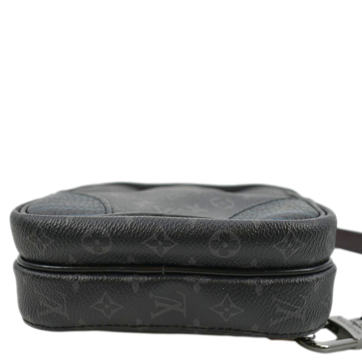 LOUIS VUITTON Avenue Sling Patchwork Monogram Eclipse Crossbody Bag Grey