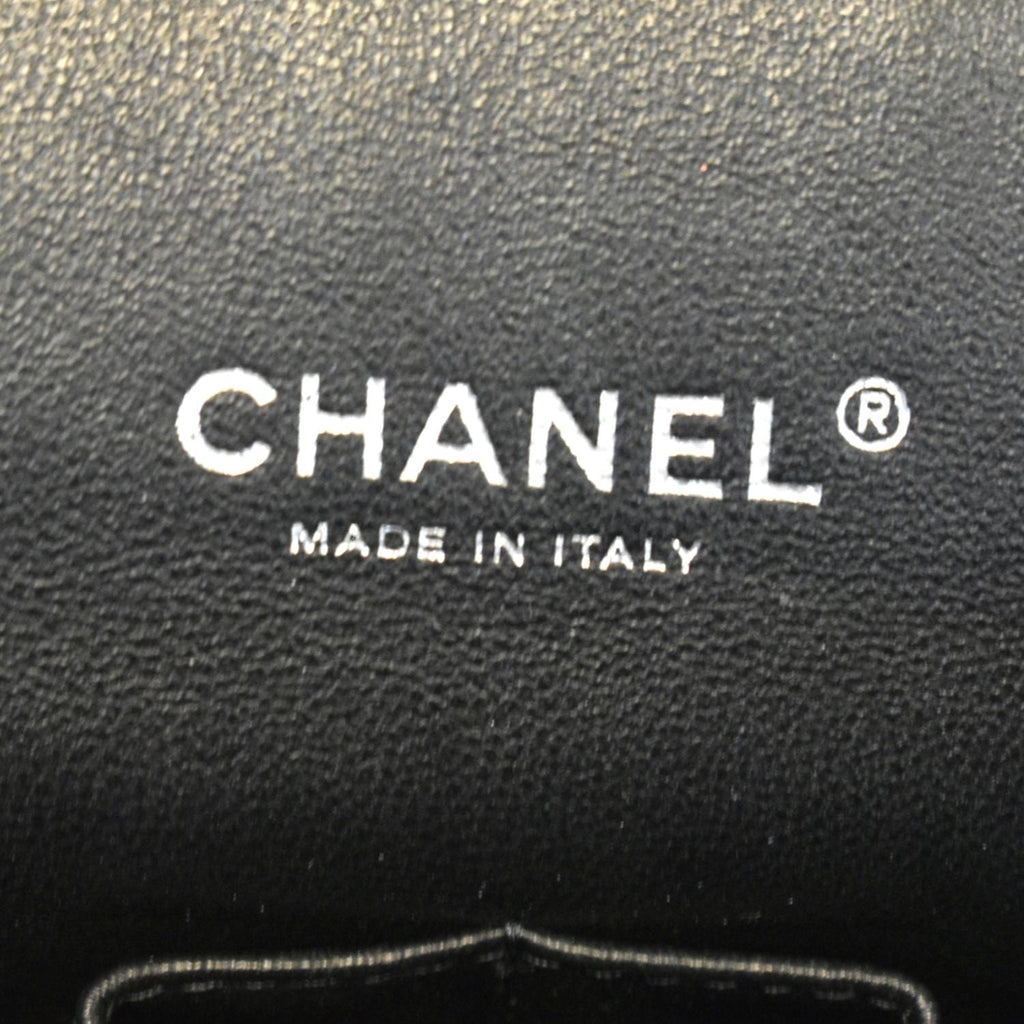 CHANEL Classic Maxi Double Flap Quilted Patent Leather Shoulder Bag Black