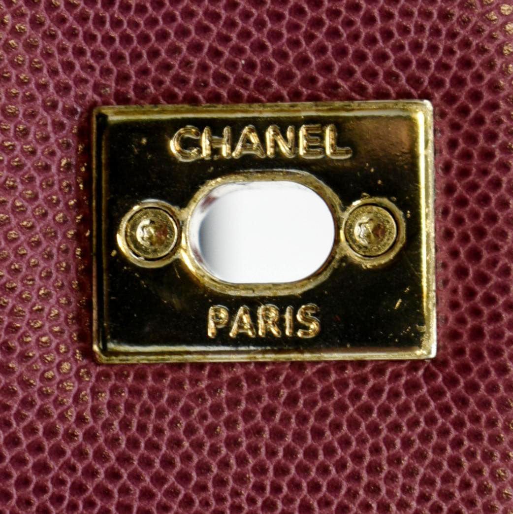 CHANEL Business Affinity Medium Flap Quilted Caviar Shoulder Bag Red