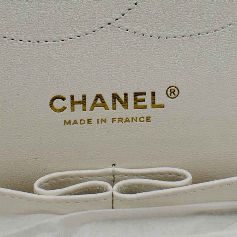 CHANEL Jumbo Double Flap Quilted Caviar Leather Shoulder Bag White