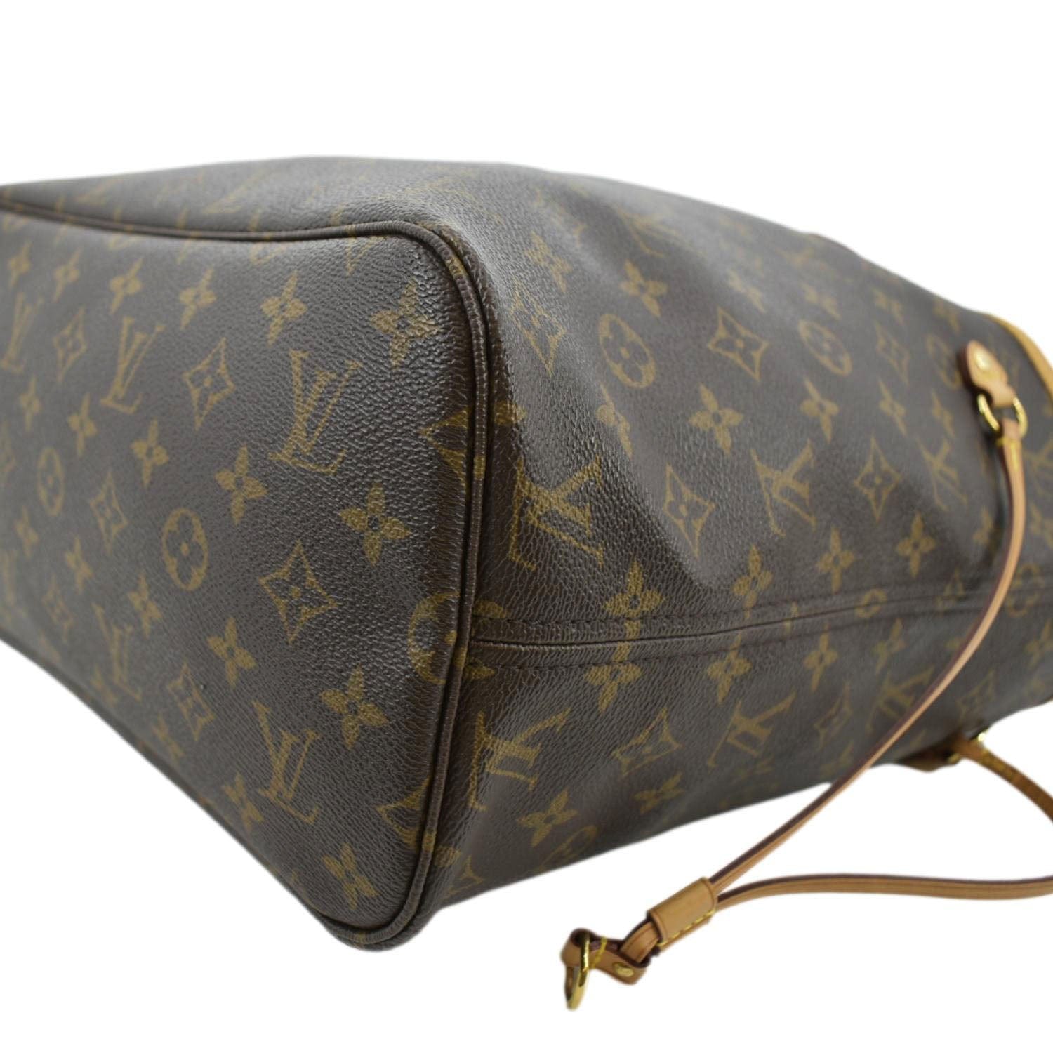 LOUIS VUITTON Neverfull MM Monogram Canvas Tote Bag Brown