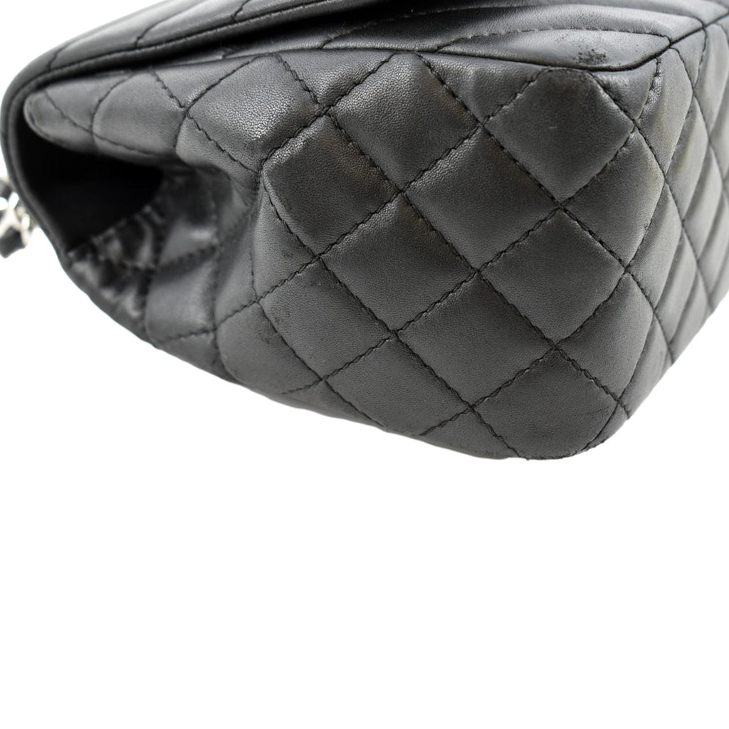CHANEL Surpique Chevron Medium Lambskin Leather Flap Crossbody Bag Black