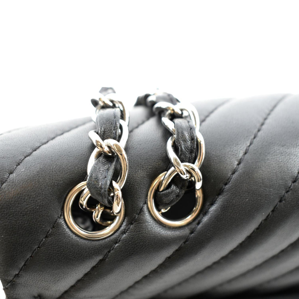 CHANEL Surpique Chevron Medium Lambskin Leather Flap Crossbody Bag Black