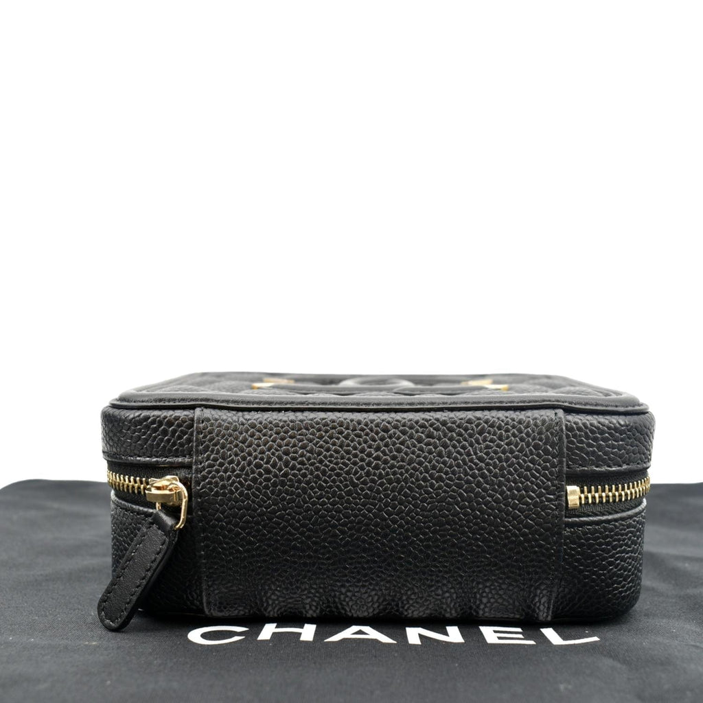 CHANEL CC Filigree Vanity Quilted Caviar Leather Clutch Shoulder Bag Black
