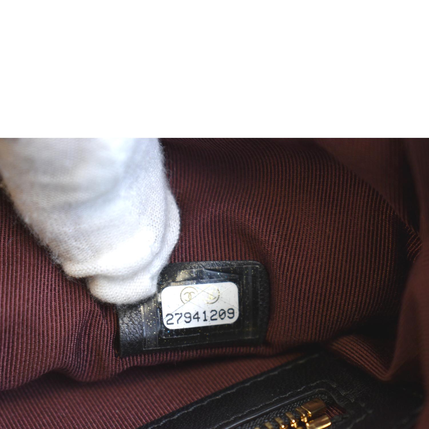 CHANEL Leather O-Case Zip Pouch Black