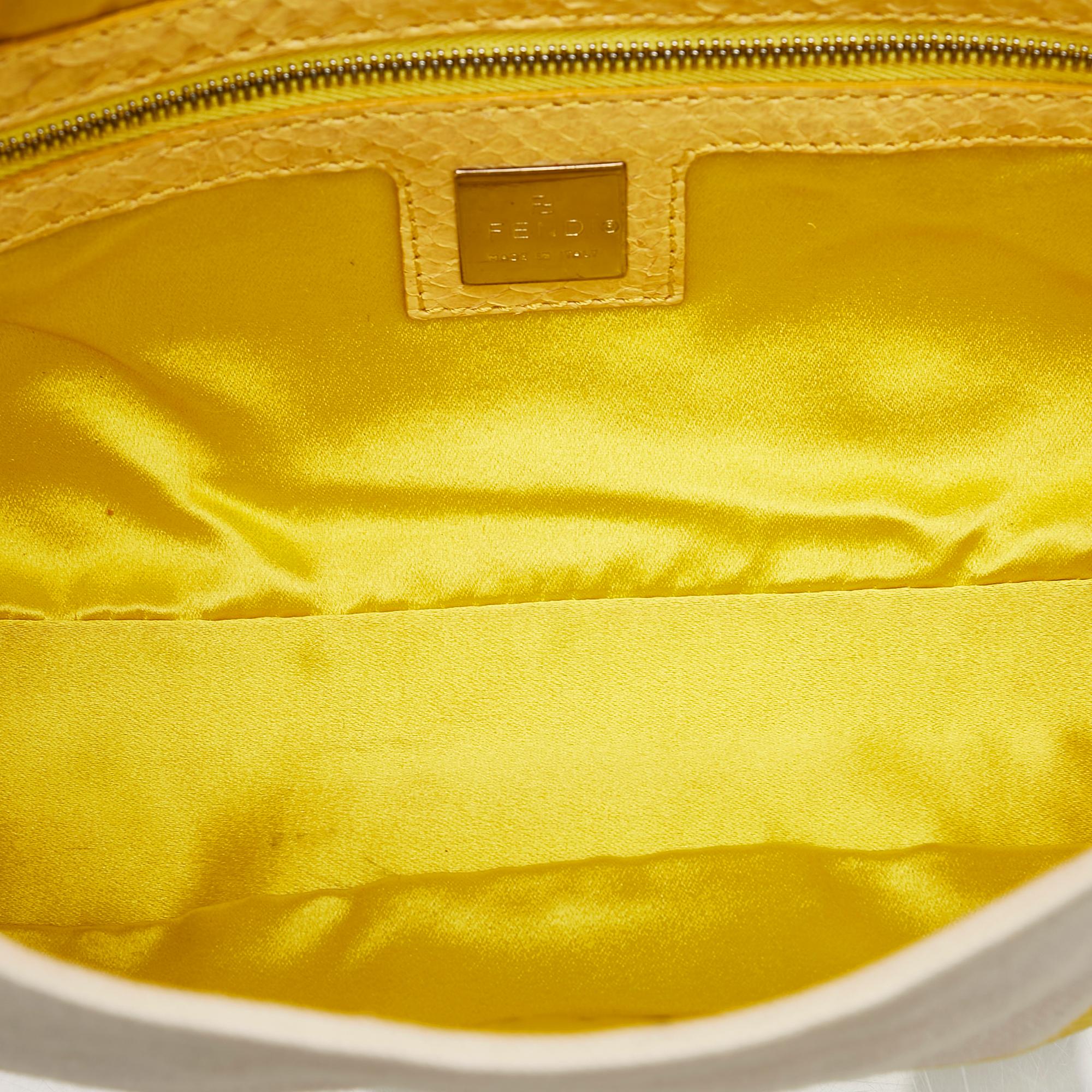 Fendi Beaded Canvas Mamma Baguette (SHG-29763)