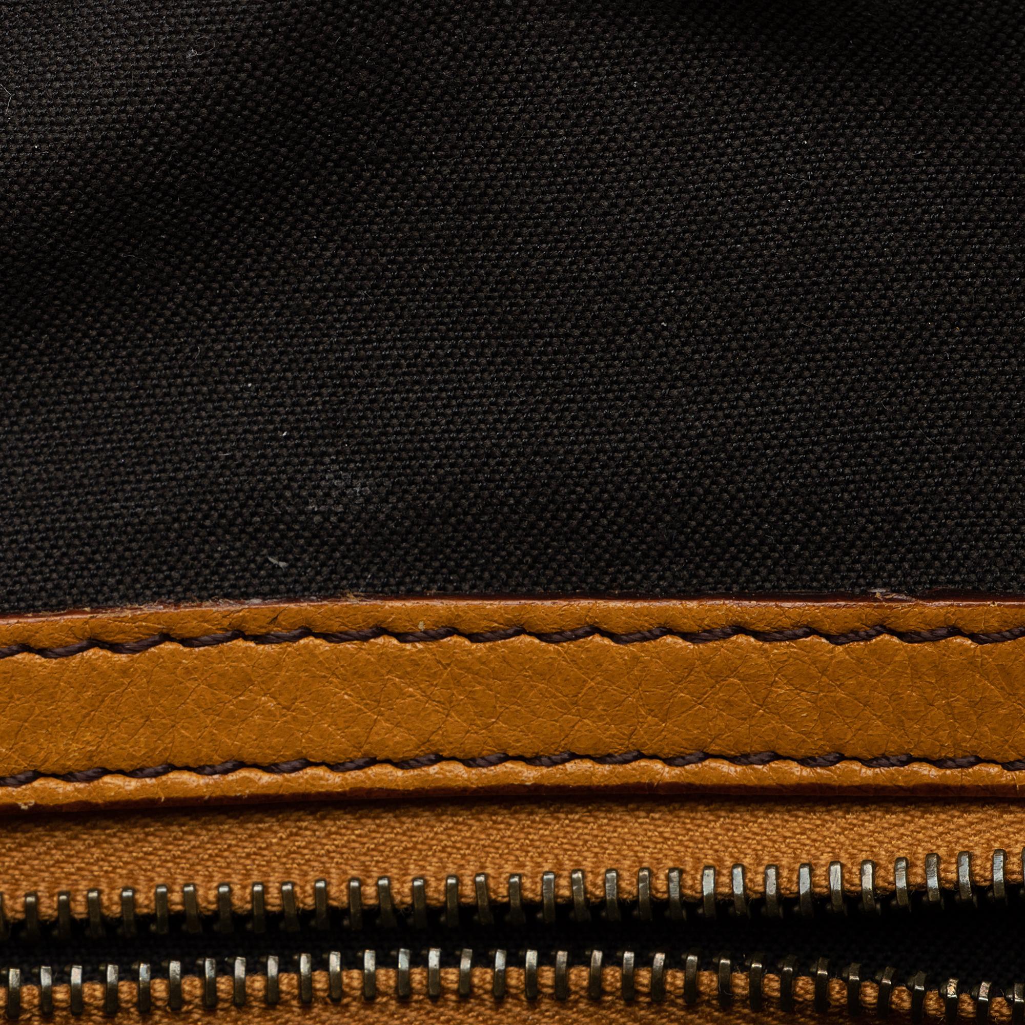 Fendi Calfskin Doctor Hobo (SHF-MOx0bz)
