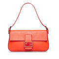 Fendi Convertible Leather Baguette (SHG-PboSvc)