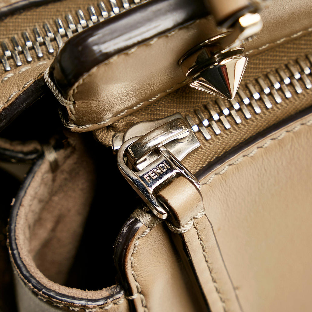Fendi DotCom (SHG-Lqz1cN)