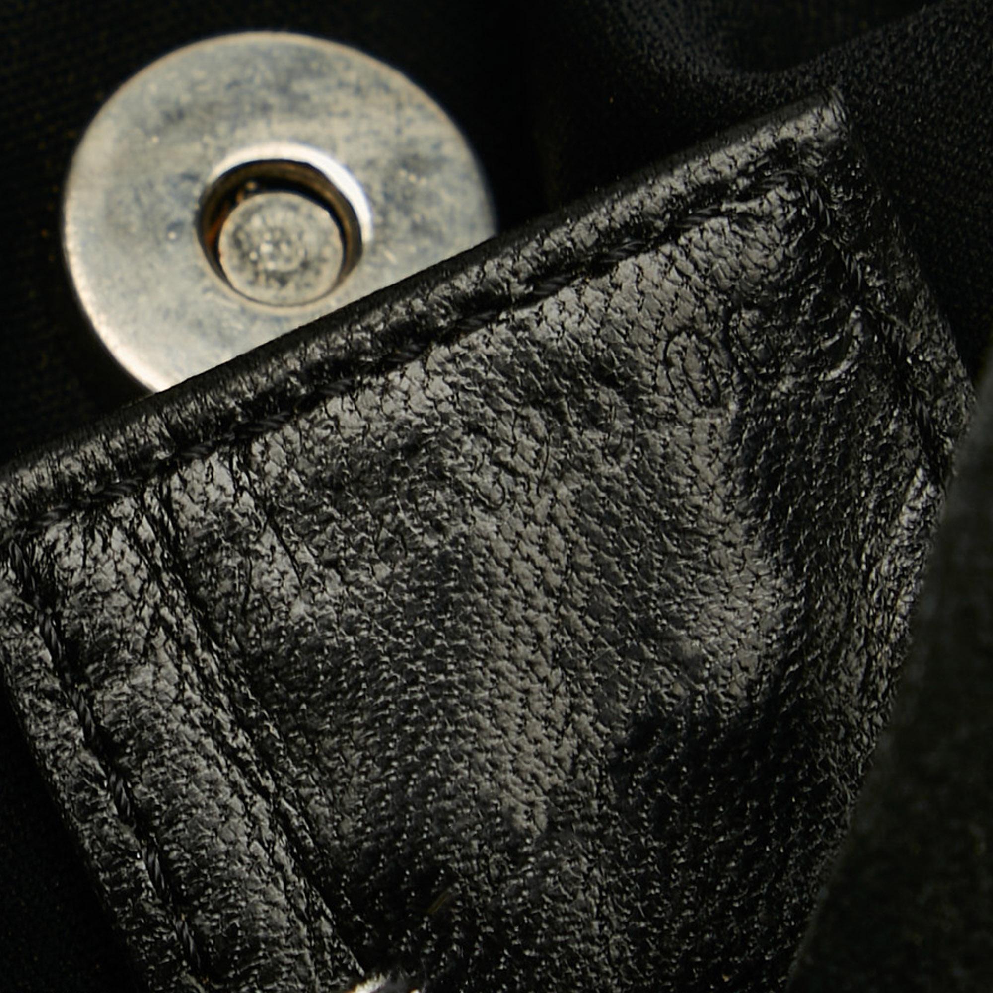 Fendi Jersey Handbag (SHG-35224)