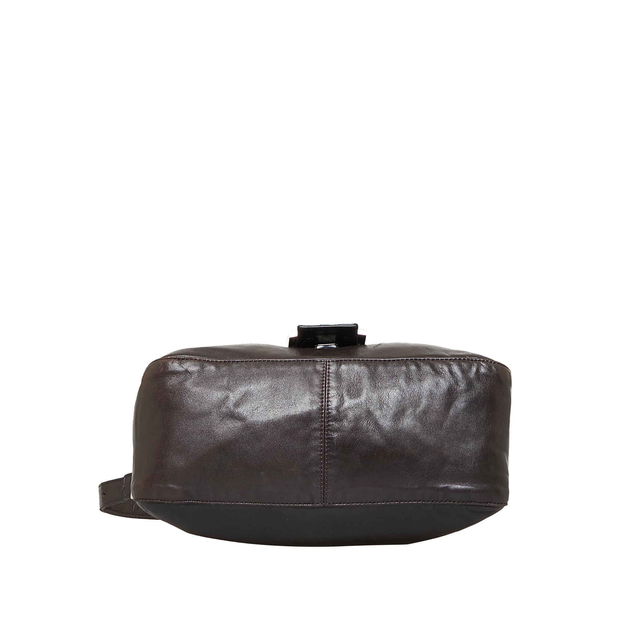 Fendi Leather Mamma Forever (SHG-sTUS2l)