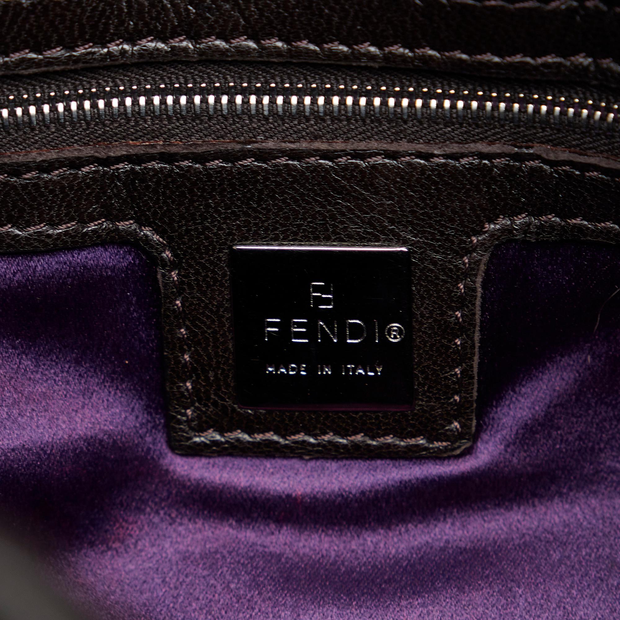 Fendi Leather Mamma Forever (SHG-sTUS2l)