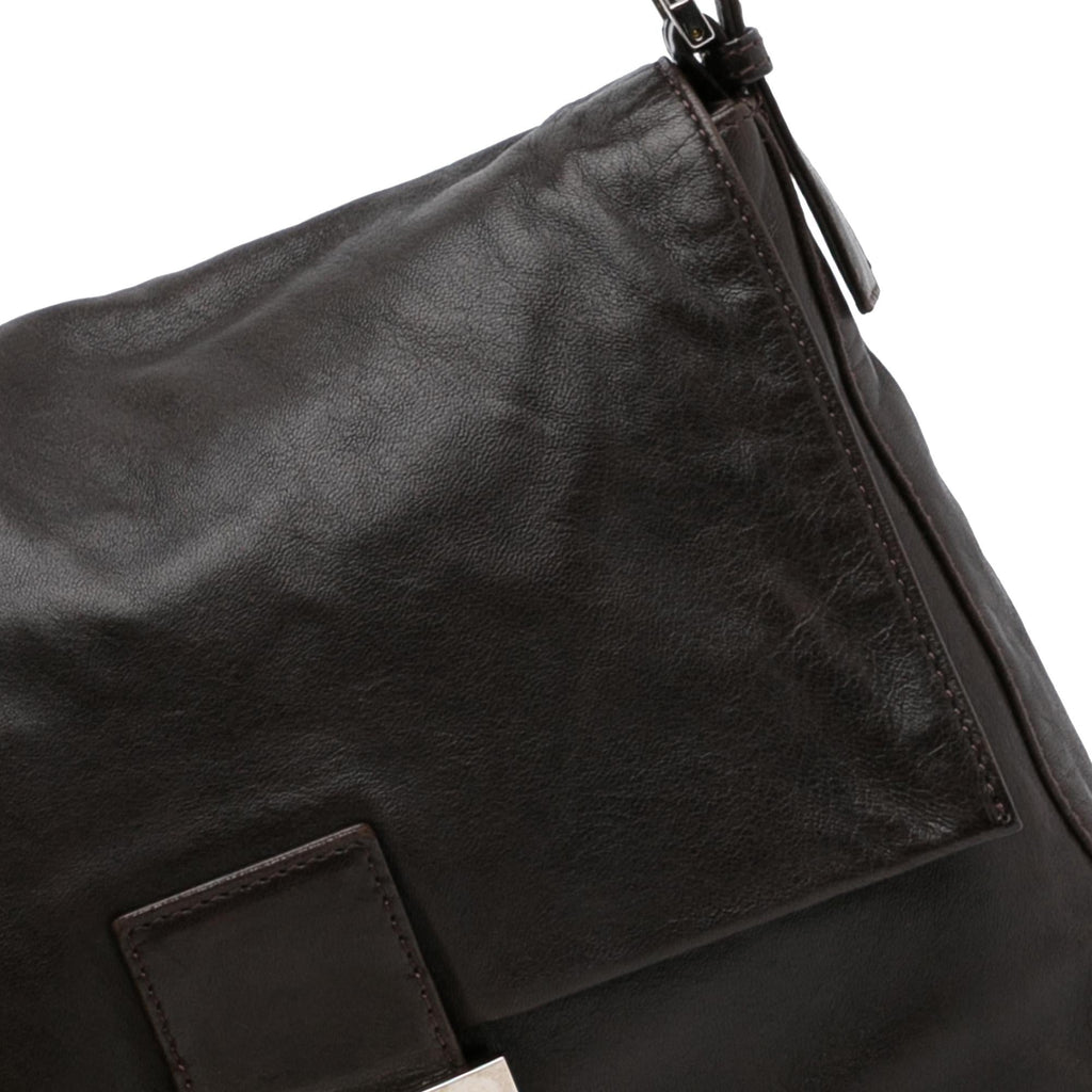 Fendi Leather Mamma Forever (SHG-TTZfIm)