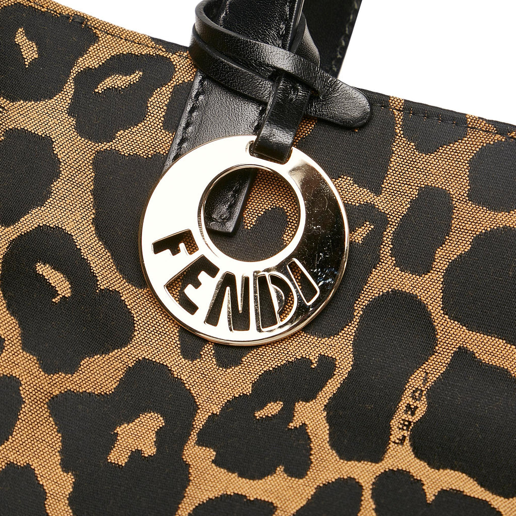 Fendi Leopard Print Nylon Tote Bag (SHG-33837)