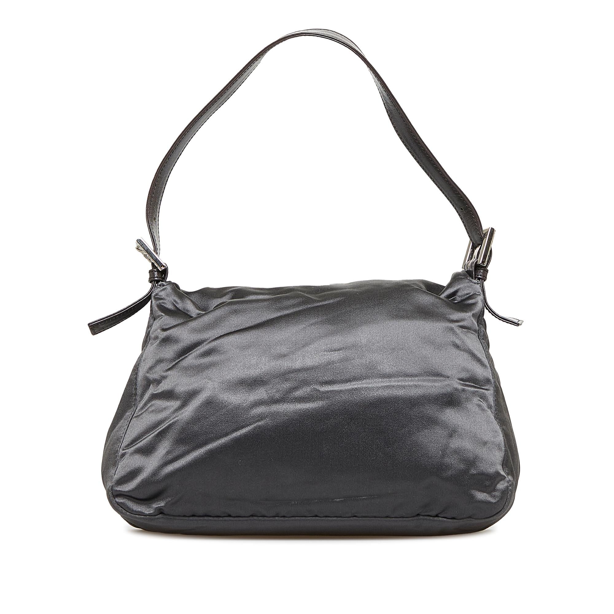 Fendi Mamma Forever Shoulder bag (SHG-OkNV3Z)