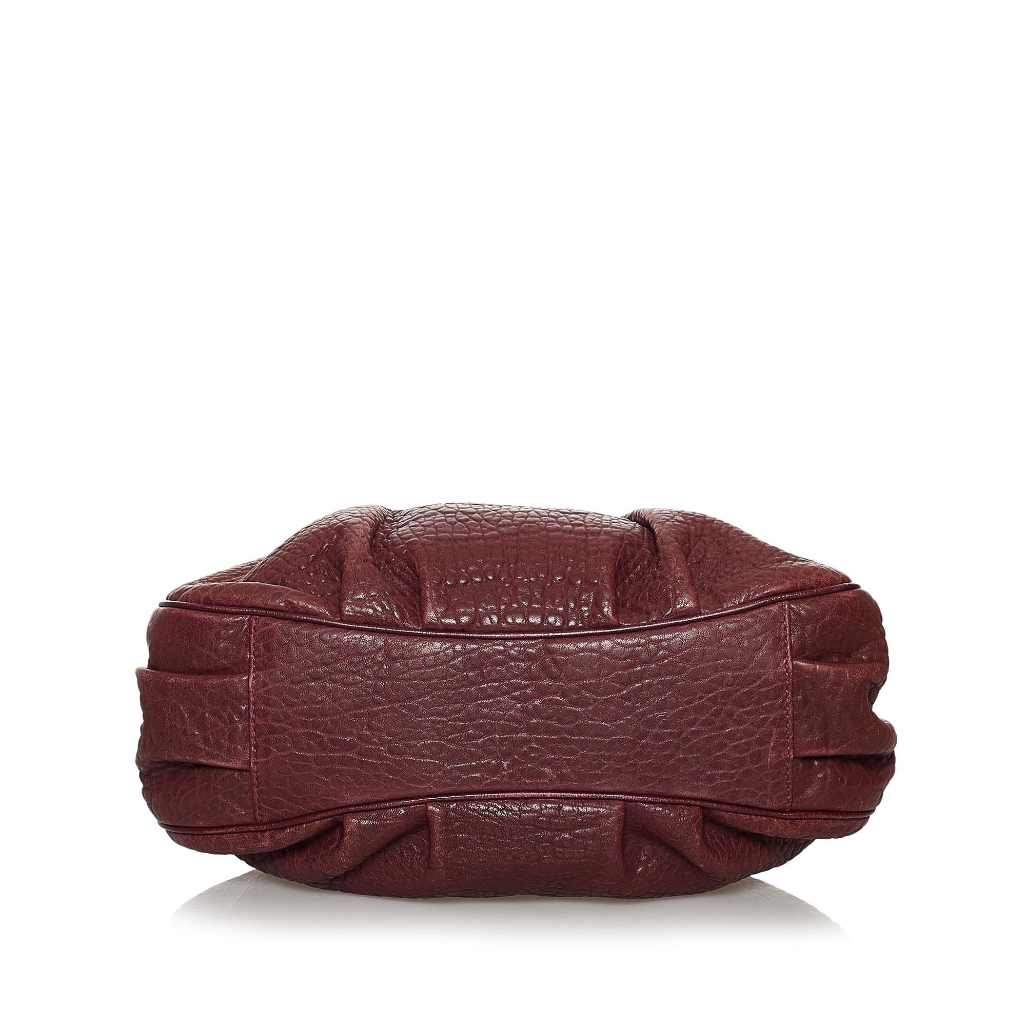 Fendi Mia Leather Shoulder Bag (SHG-29685)