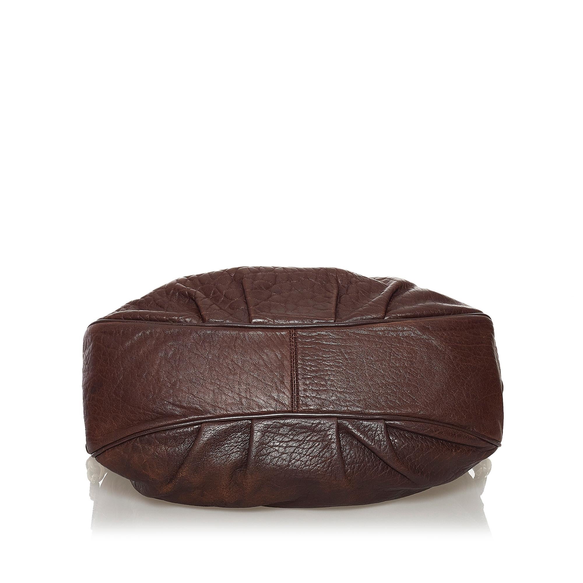Fendi Mia Leather Shoulder Bag (SHG-33538)