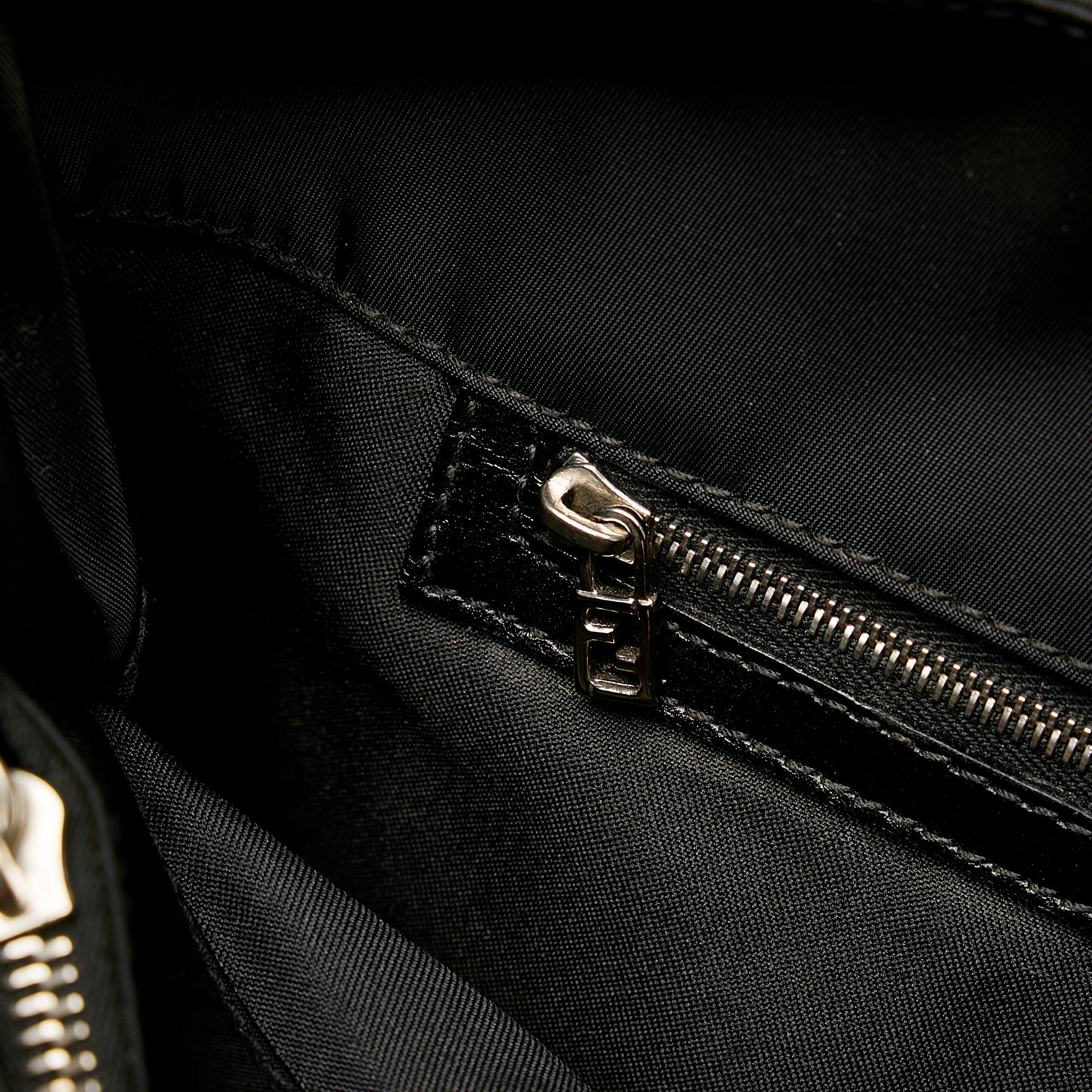 Fendi Nylon Tote Bag (SHG-29224)
