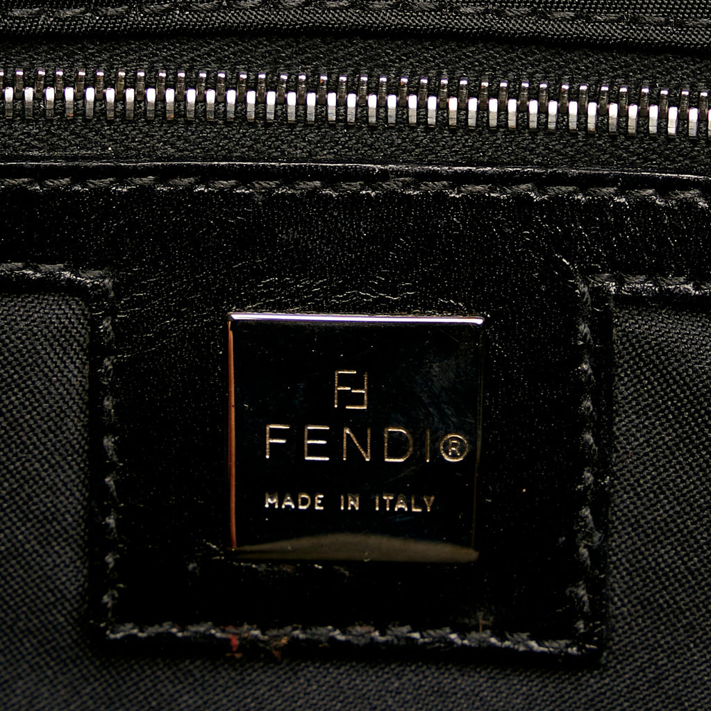 Fendi Nylon Tote Bag (SHG-29224)