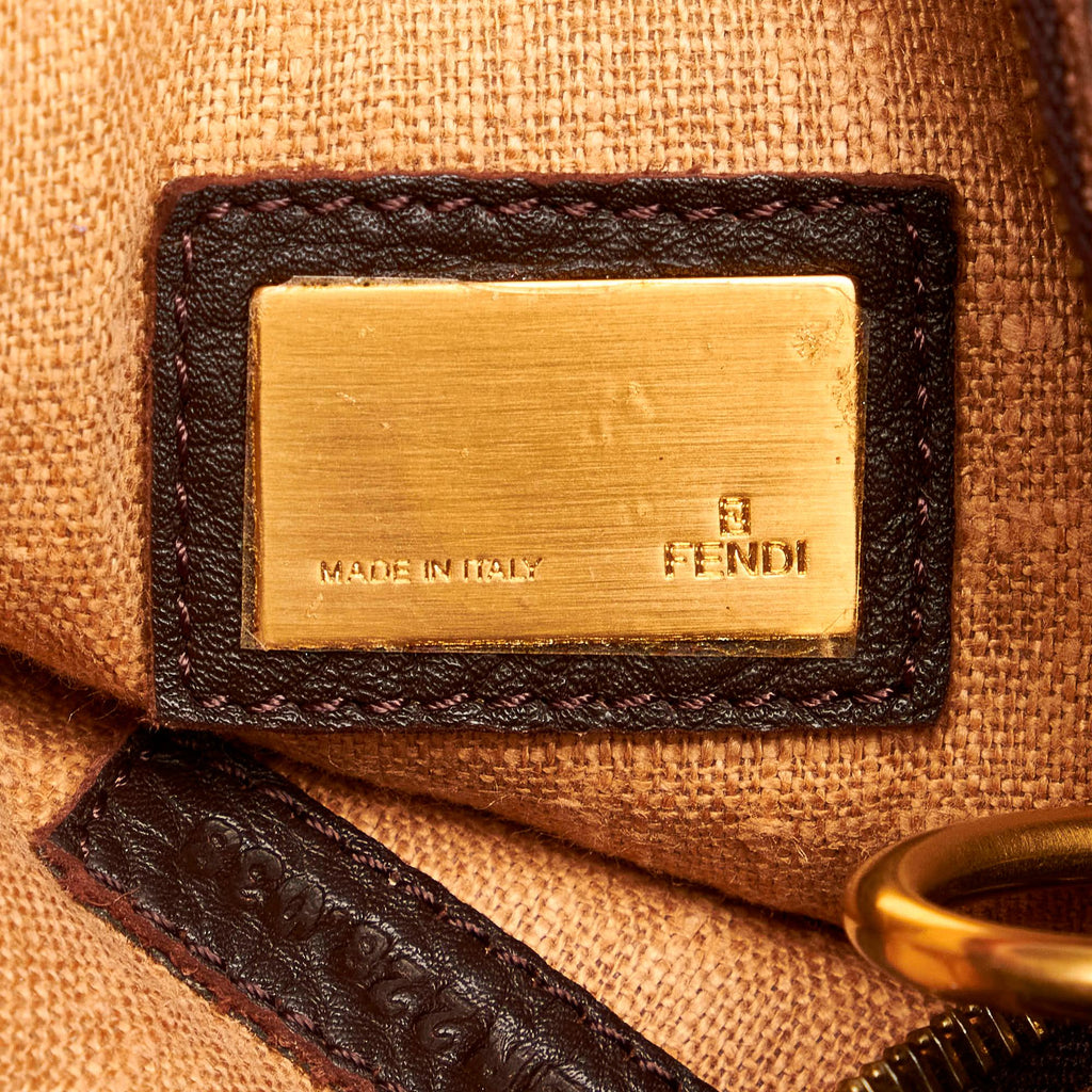 Fendi Oyster Leather Hobo Bag (SHG-27894)