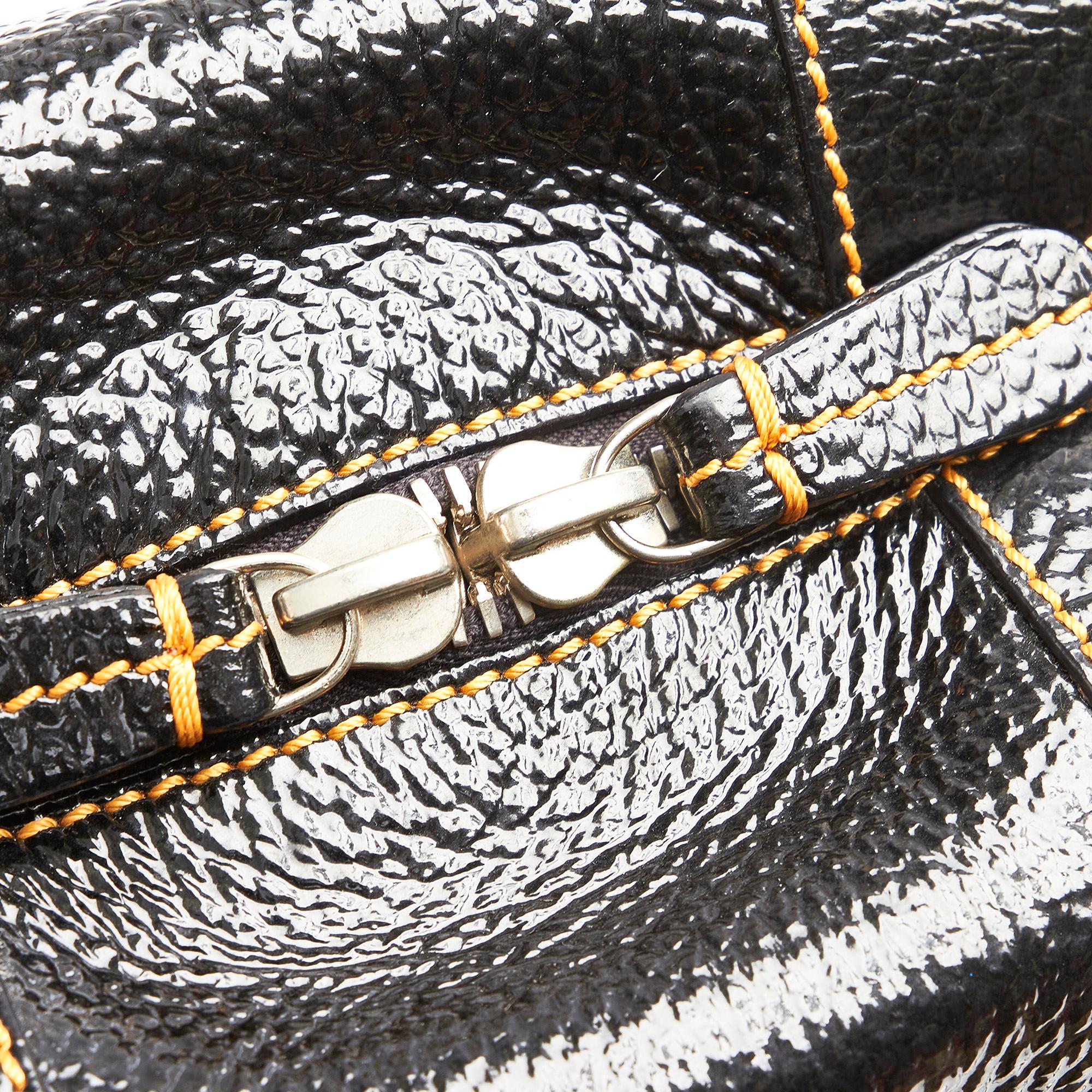 Fendi Patent Leather Handbag (SHG-31921)