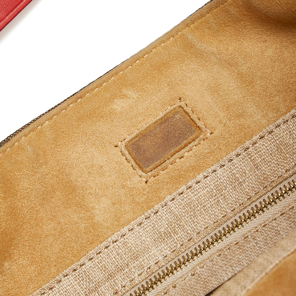 Fendi Pequin Shoulder Bag (SHG-WAt9Ws)