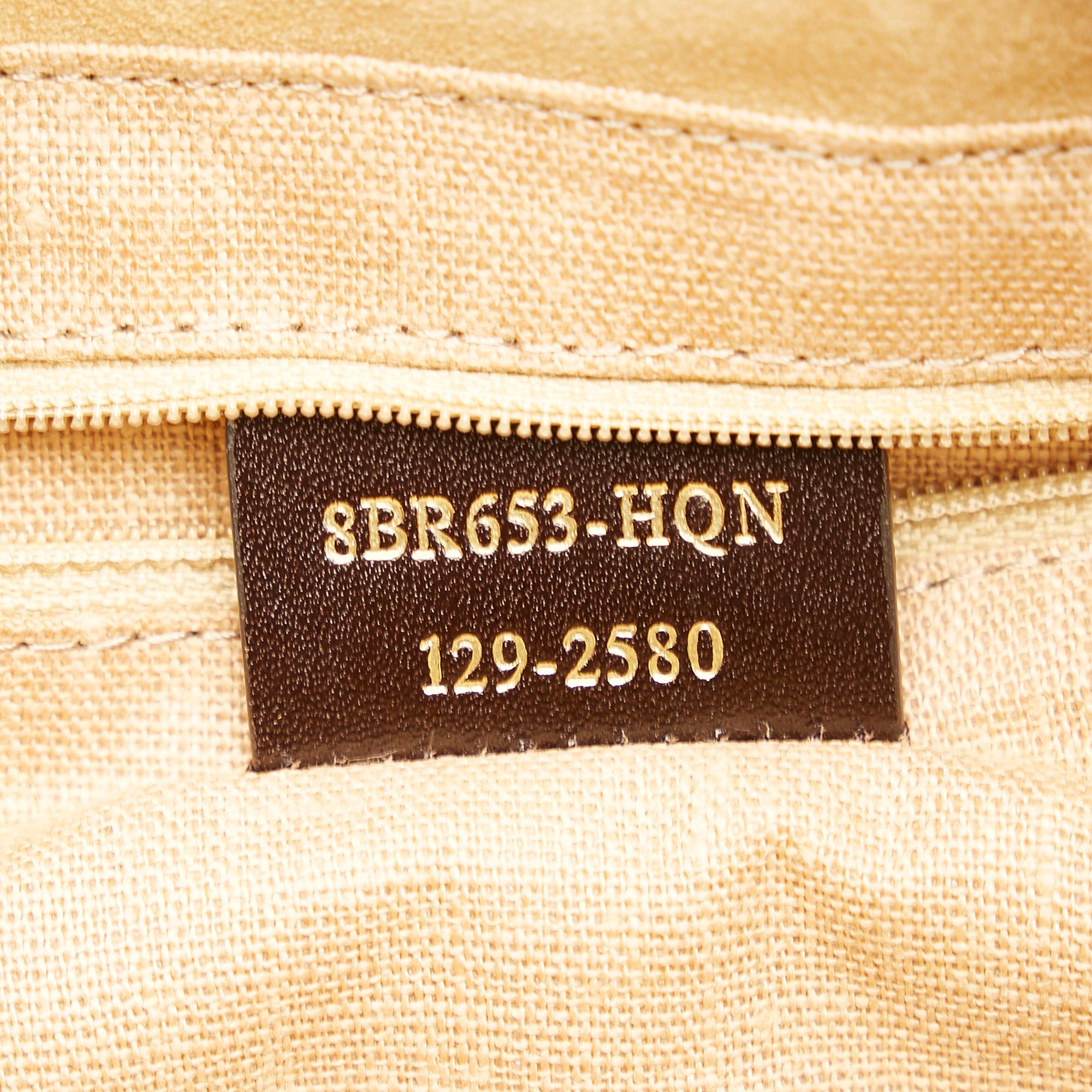 Fendi Pequin Shoulder Bag (SHG-ecEtOR)