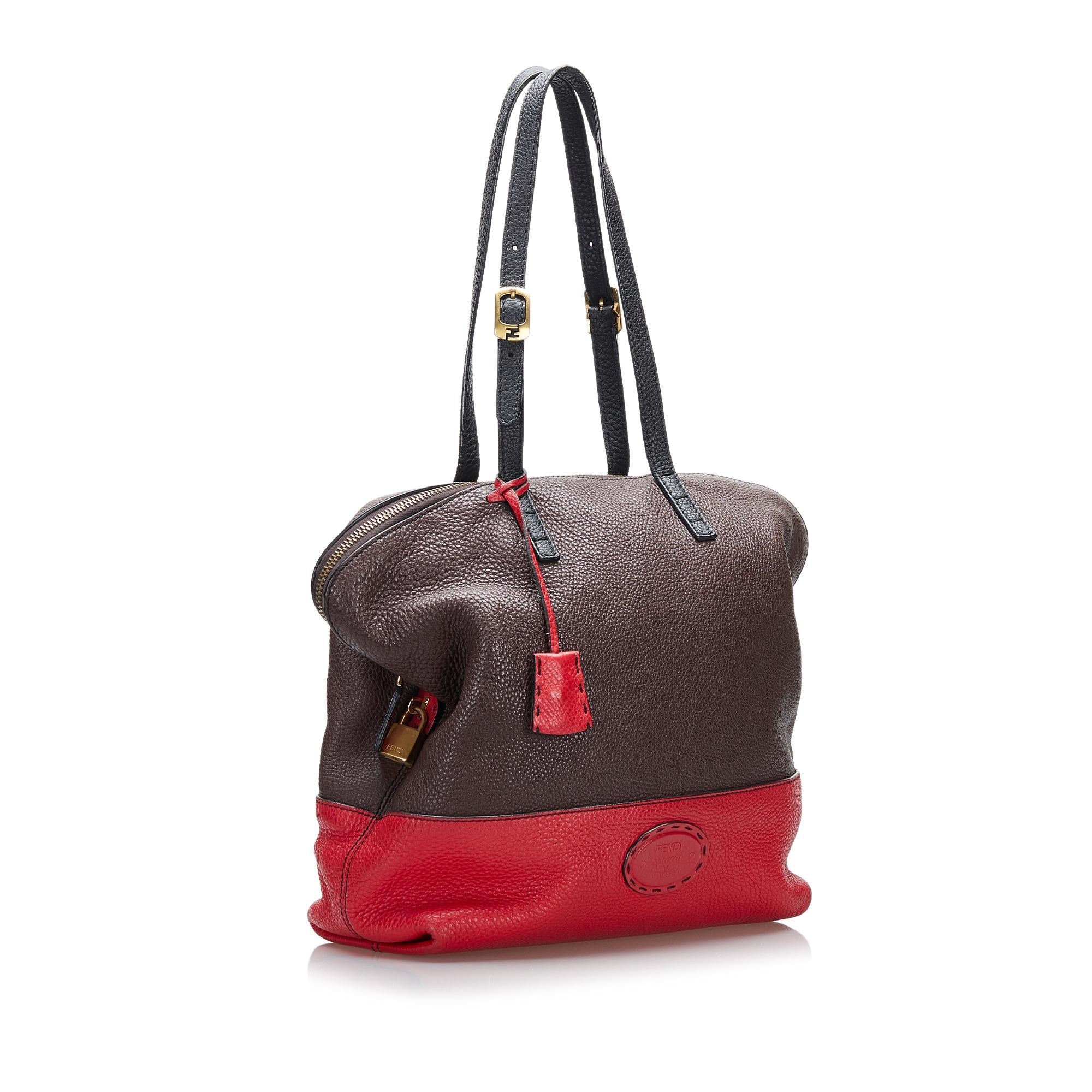 Fendi Selleria 2Bag Shoulder Bag (SHG-KKZdm7)