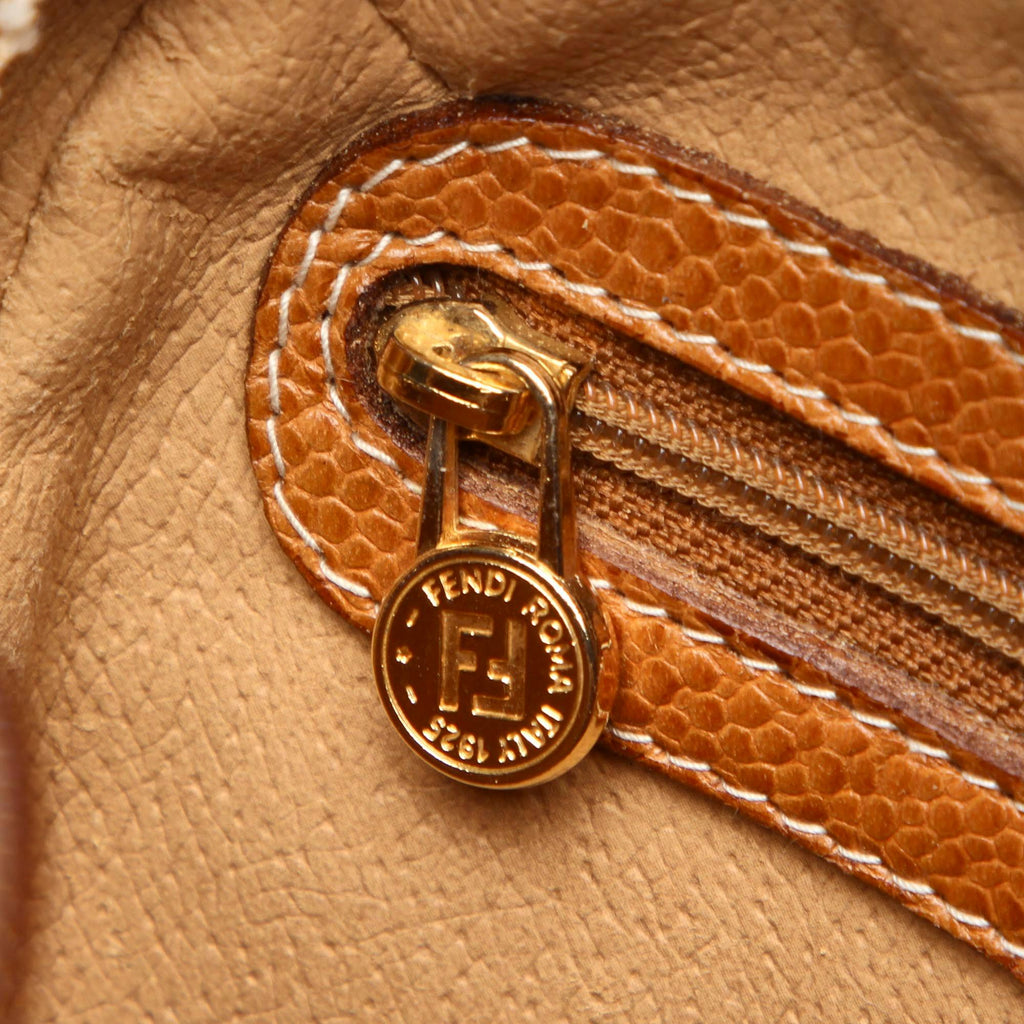 Fendi Selleria Leather Crossbody Bag (SHG-11835)