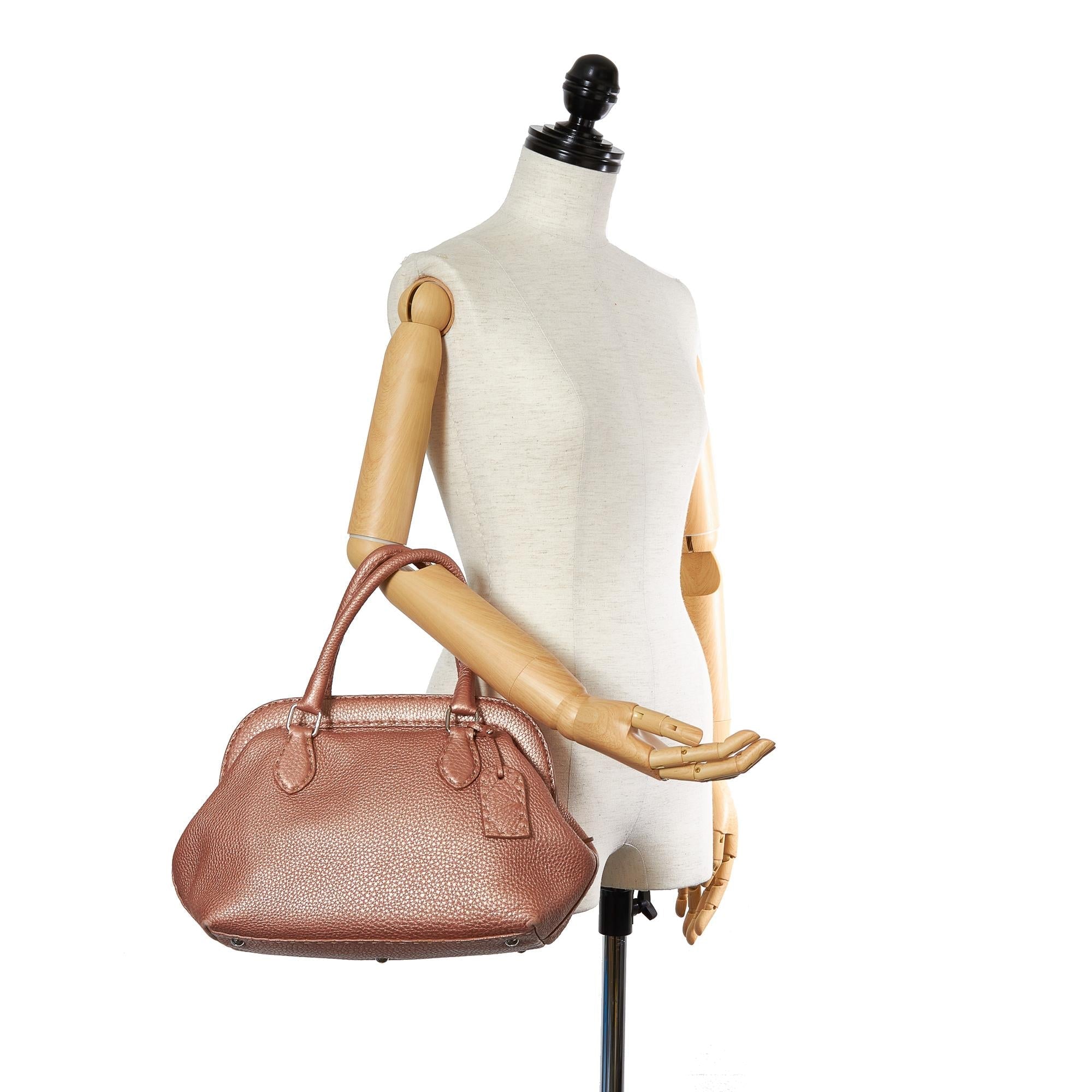 Fendi Selleria Leather Handbag (SHG-31769)