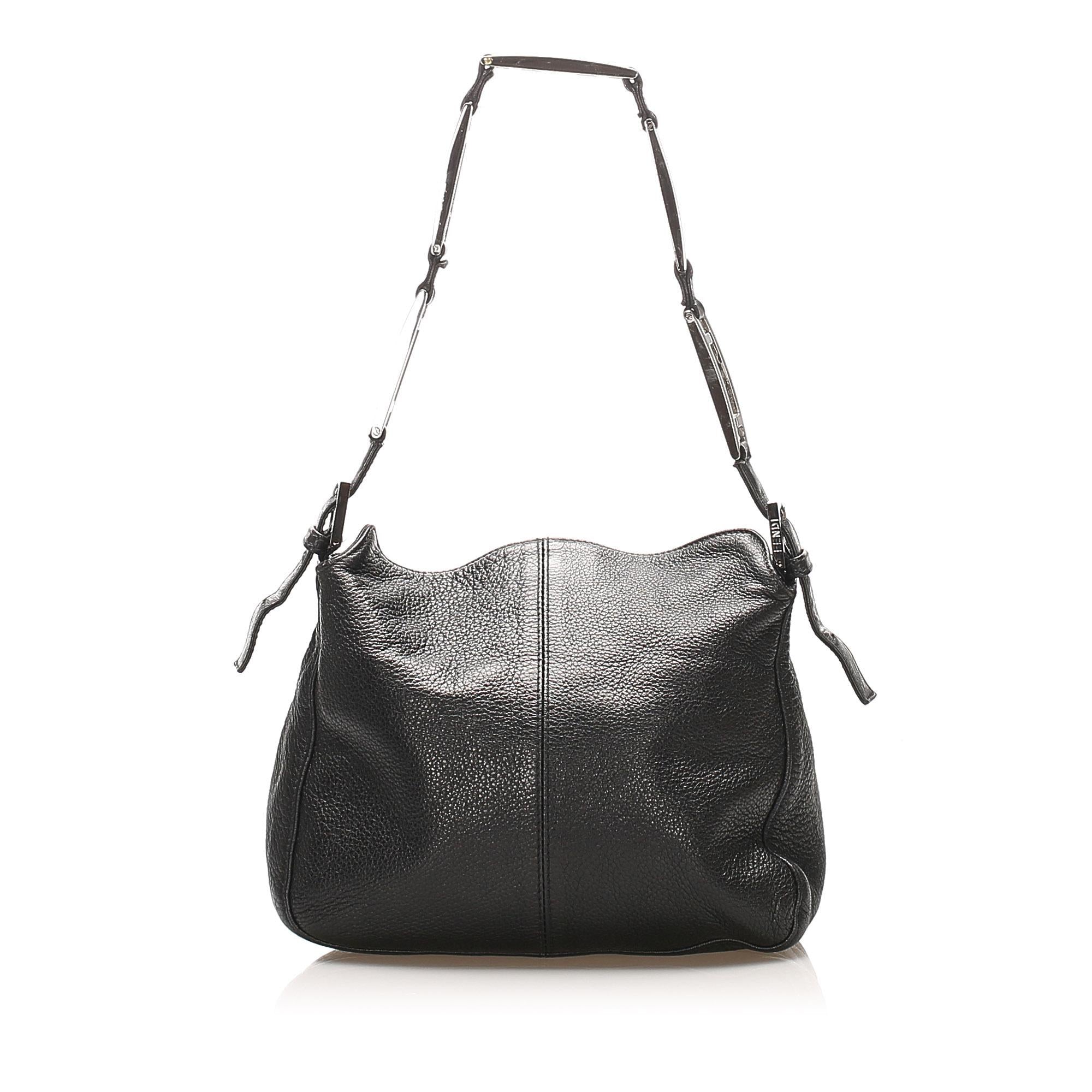 Fendi Selleria Leather Shoulder Bag (SHG-22406)