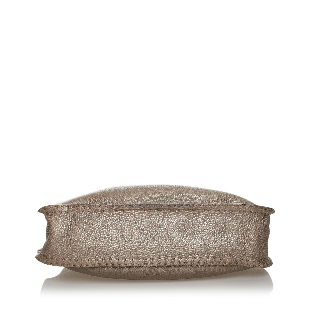 Fendi Selleria Leather Shoulder Bag (SHG-31256)