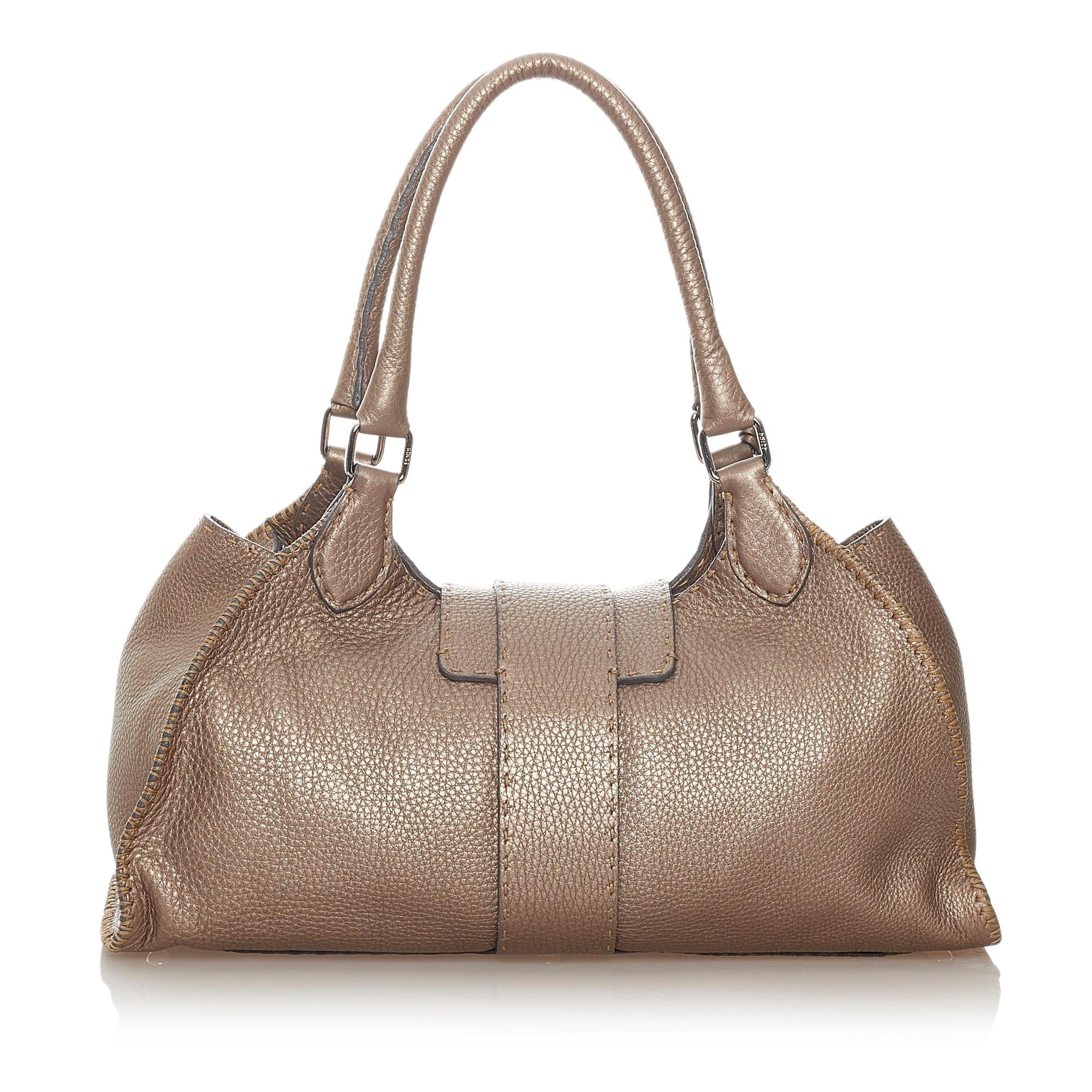 Fendi Selleria Sporty Leather Shoulder Bag (SHG-27367)