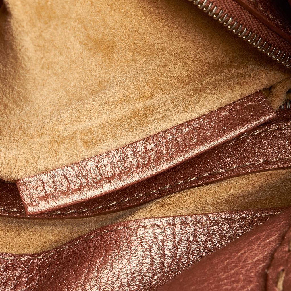 Fendi Selleria Sporty Leather Shoulder Bag (SHG-31796)