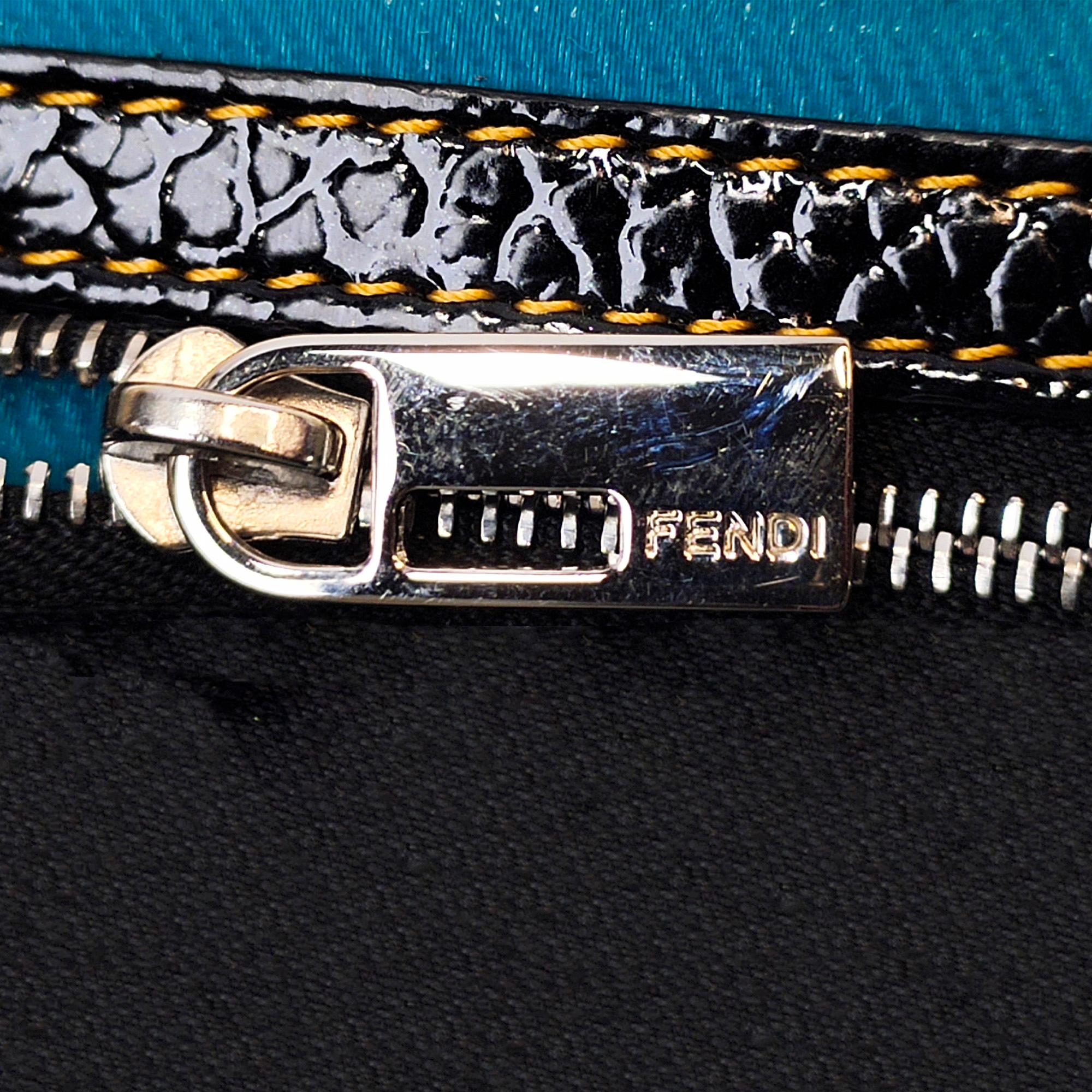 Fendi Sequined Zucca Mamma Baguette (SHG-e5CoQR)