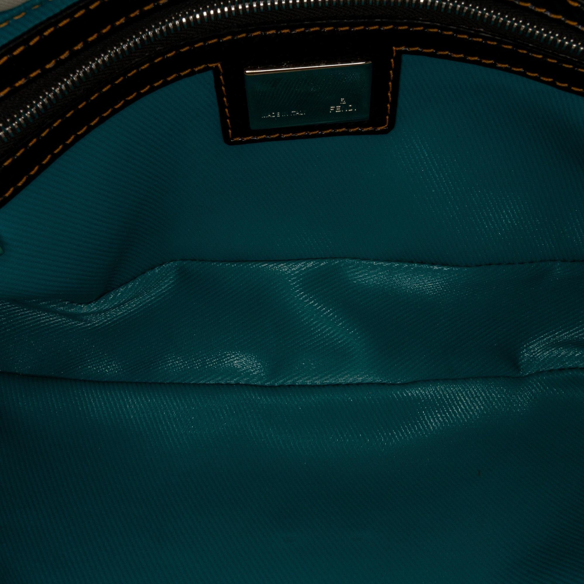 Fendi Sequined Zucca Mamma Baguette (SHG-e5CoQR)