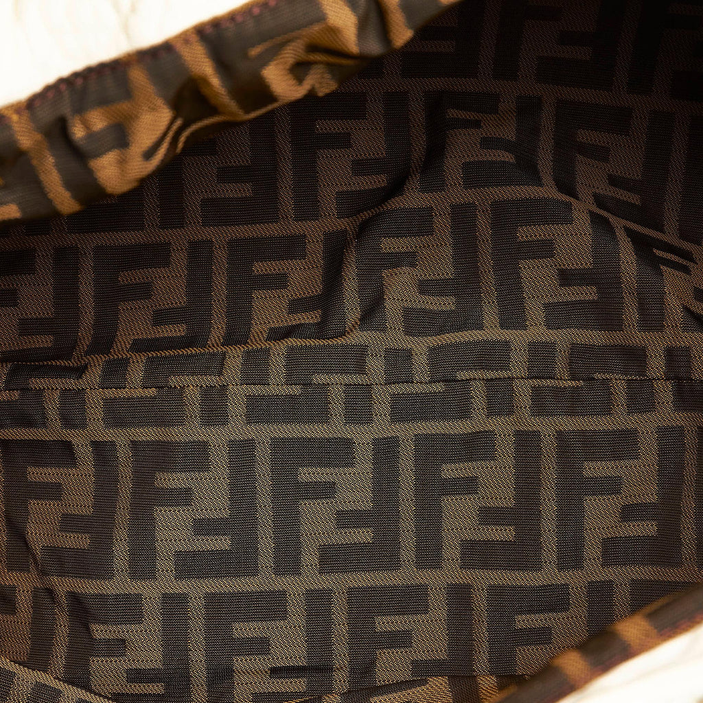 Fendi Spy Leather Handbag (SHG-31889)