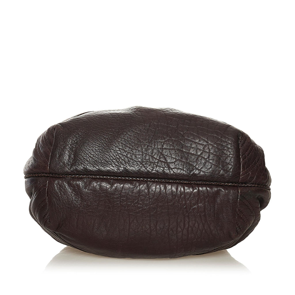 Fendi Spy Leather Handbag (SHG-34436)
