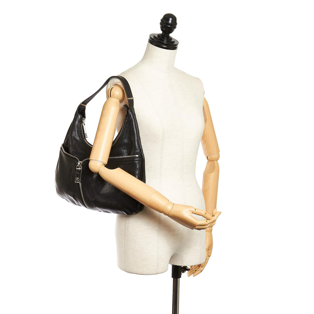 Fendi Unzipped Leather Hobo Bag (SHG-37305)