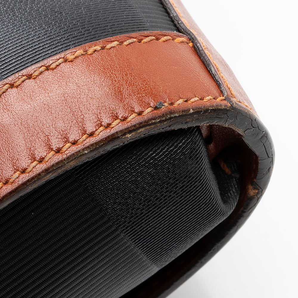 Fendi Vintage Pequin Shoulder Bag (SHF-18977)