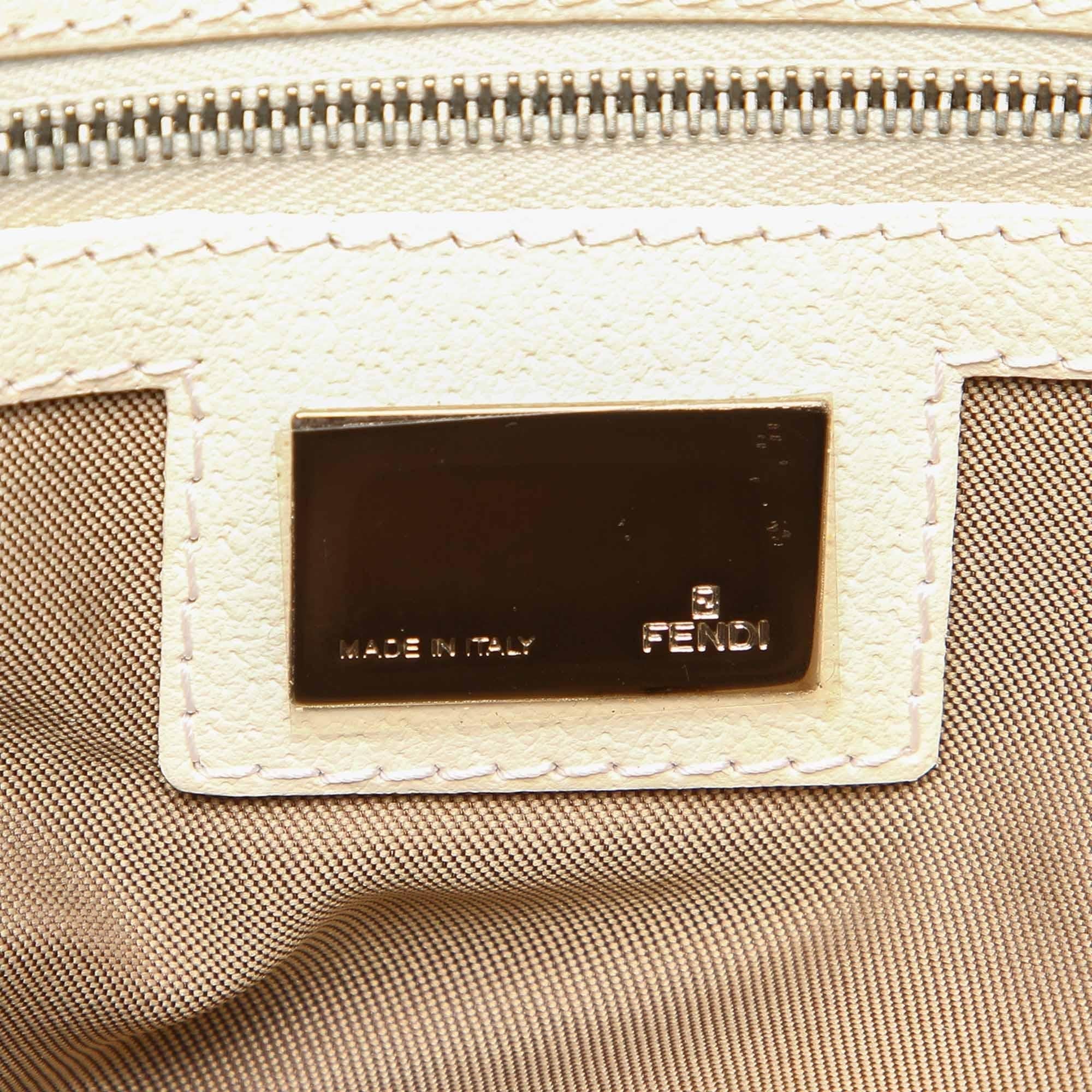 Fendi Zebra Print Canvas Tote Bag (SHG-32381)