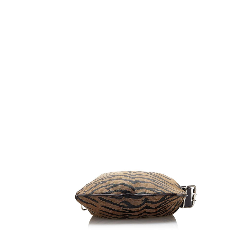 Fendi Zebra Print Oyster (SHG-CayGQz)