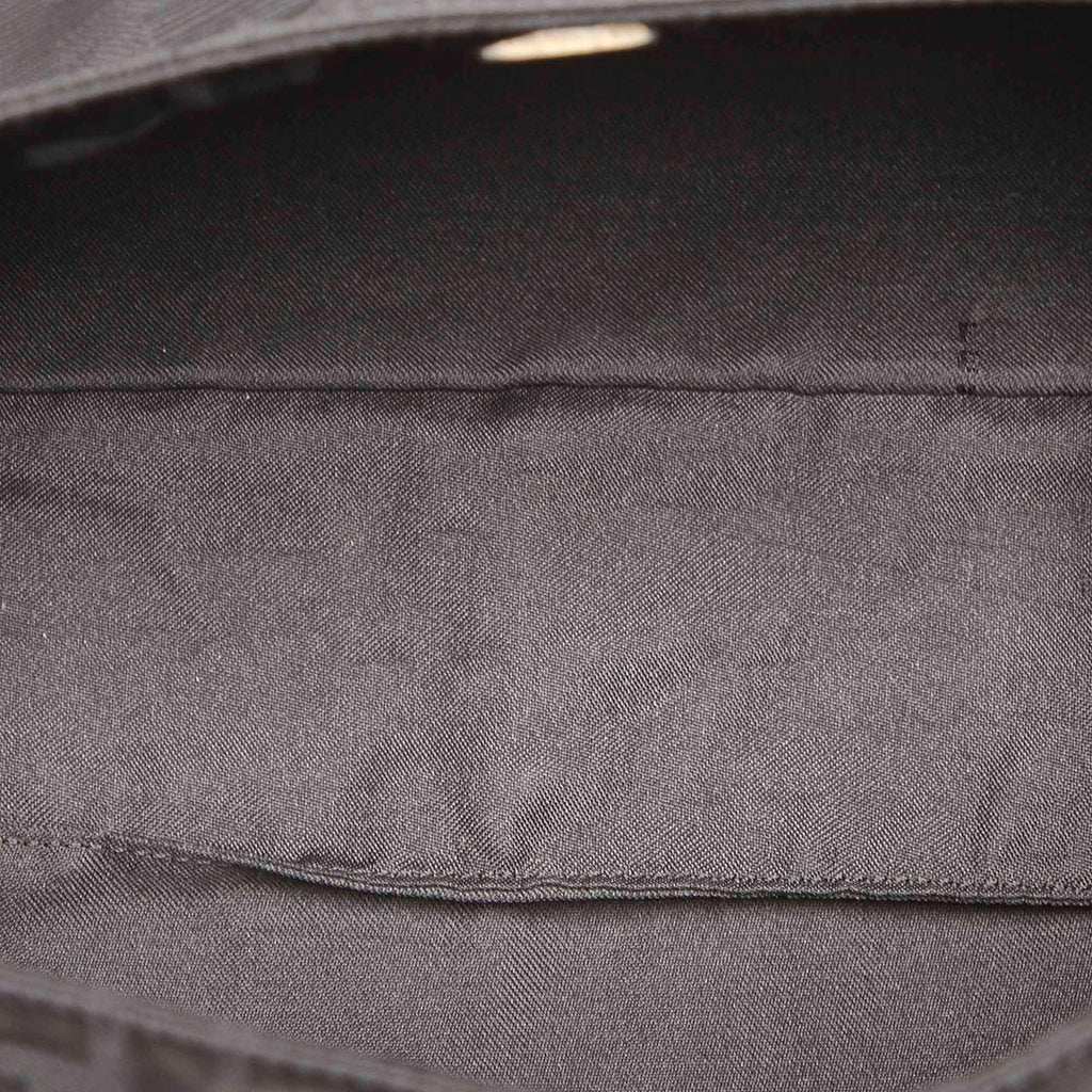 Fendi Zucca Canvas Baguette (SHG-32380)
