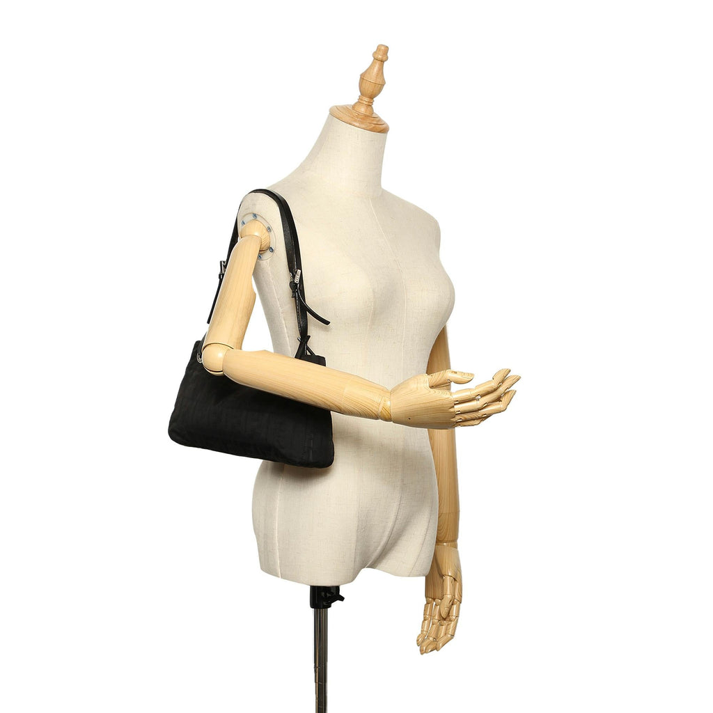 Fendi Zucca Canvas Baguette (SHG-32380)