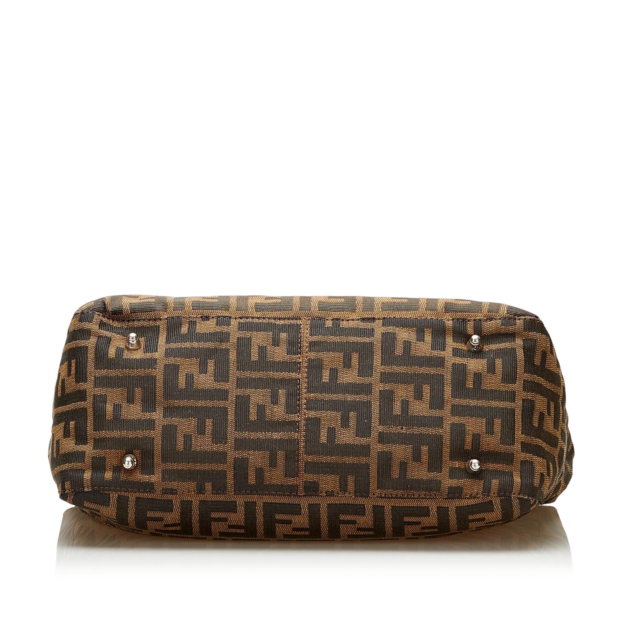 Fendi Zucca Canvas Handbag (SHG-35839)