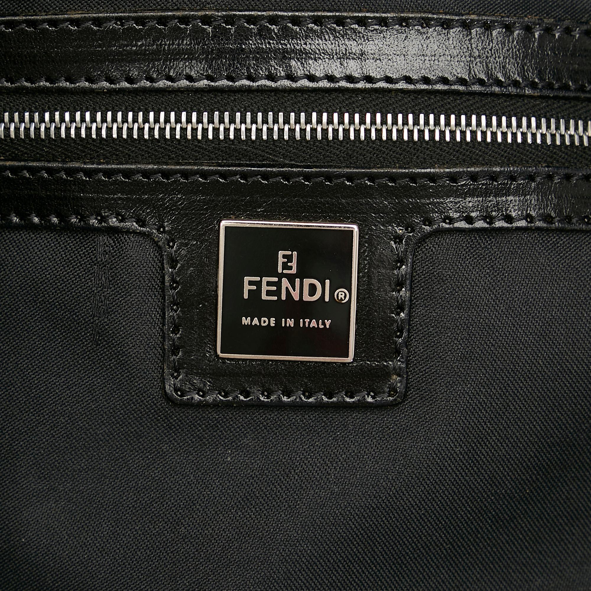 Fendi Zucca Canvas Shoulder Bag (SHG-23454)